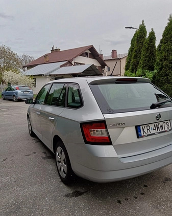 Skoda Fabia cena 19900 przebieg: 252000, rok produkcji 2015 z Gorlice małe 67